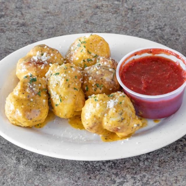 Garlic Knots.